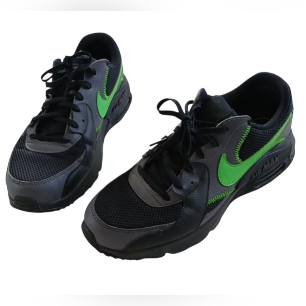 Nike Black and Neon Green Sneakers